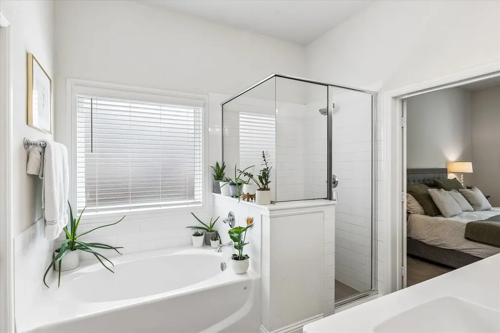 215 E Furlong Willow Park TX 76087