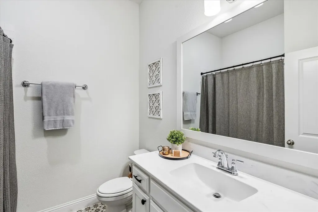 215 E Furlong Willow Park TX 76087