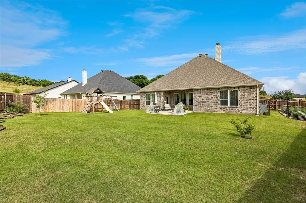 215 E Furlong Willow Park TX 76087