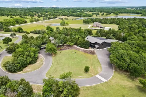 1306 Morrow Road Valley View TX 76272