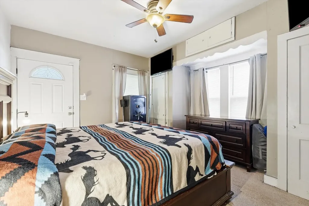 2518 Gladstone Drive Dallas TX 75211
