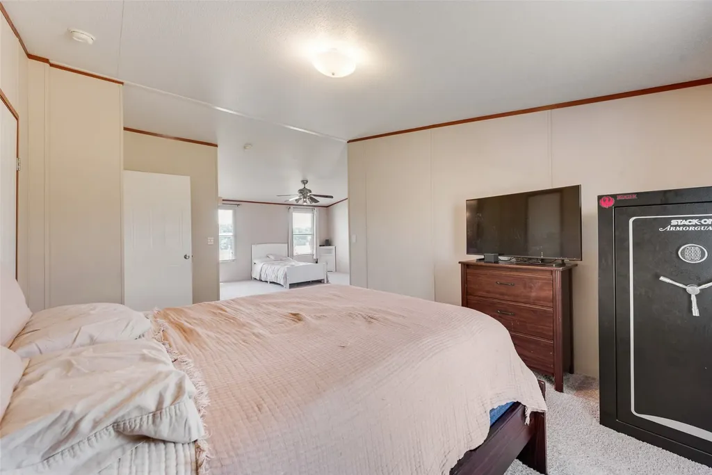 2605 Gills Crossing Court Alvarado TX 76009