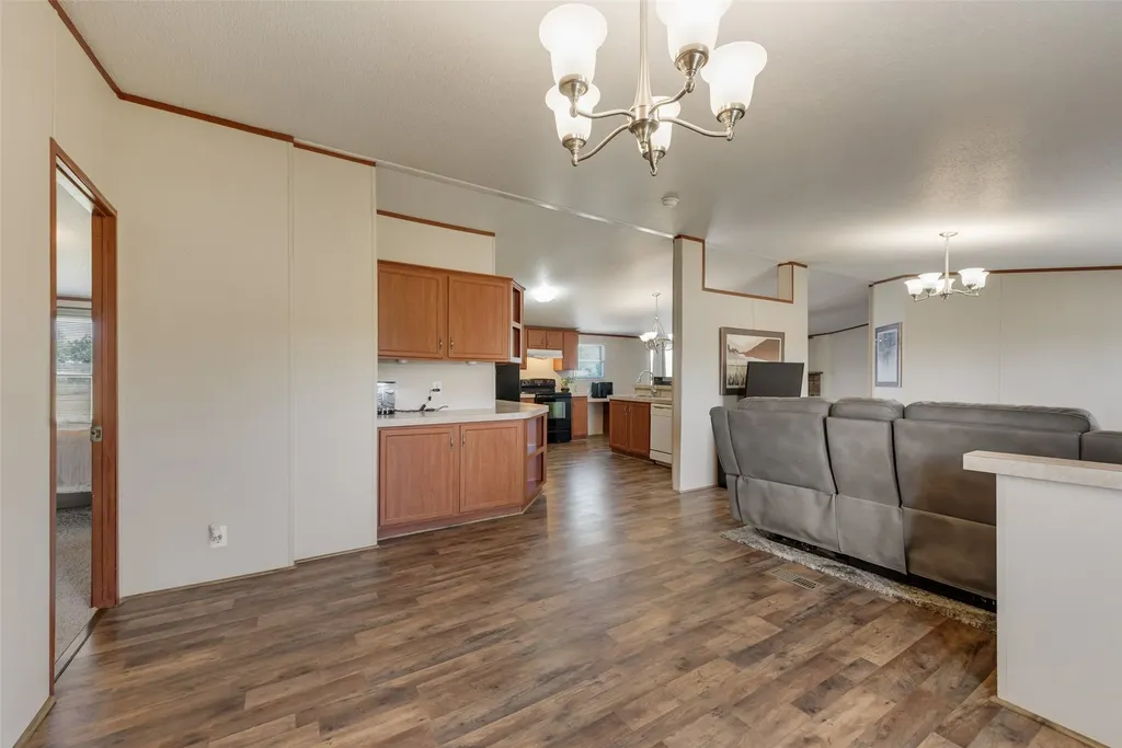2605 Gills Crossing Court Alvarado TX 76009