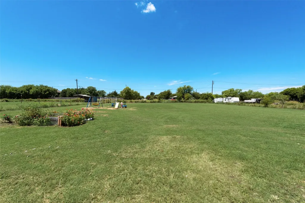 2605 Gills Crossing Court Alvarado TX 76009