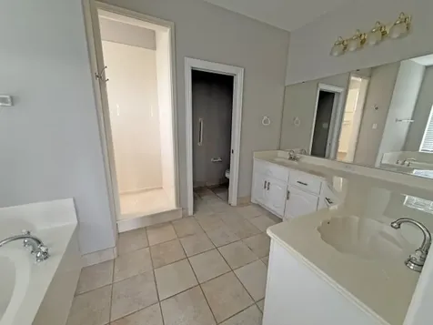9652 County Road 4360 Frost TX 76641