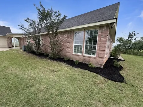 9652 County Road 4360 Frost TX 76641