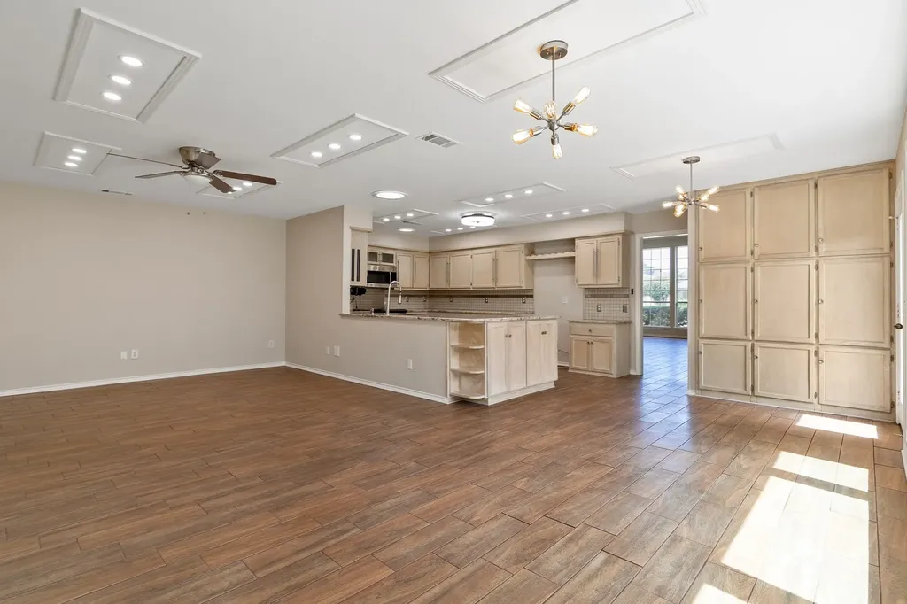 3300 Lanarc Drive Plano TX 75023