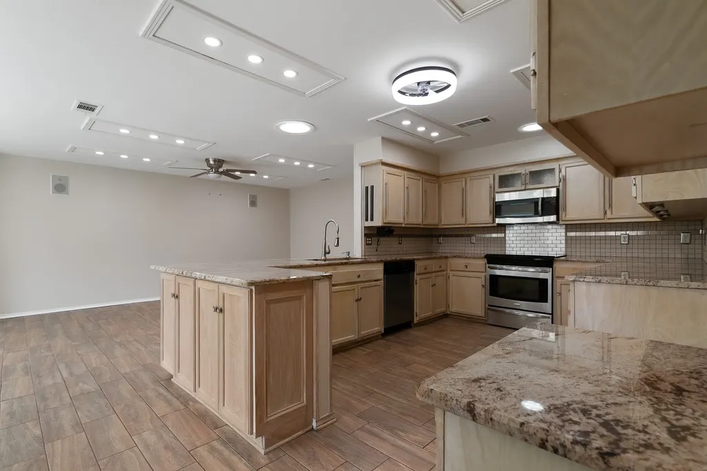 3300 Lanarc Drive Plano TX 75023