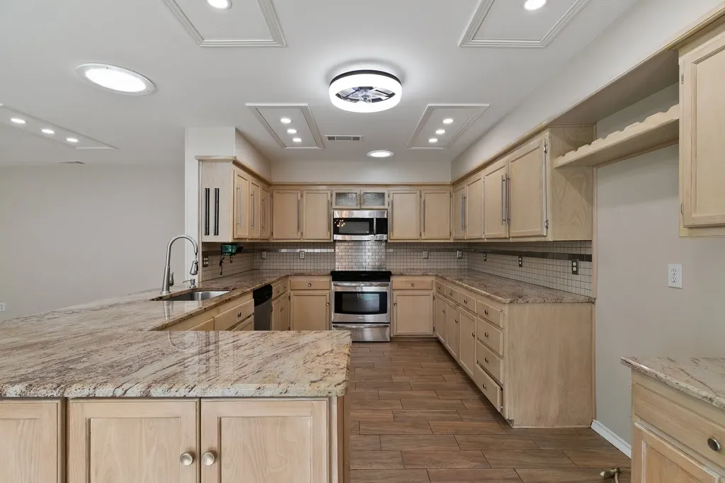 3300 Lanarc Drive Plano TX 75023