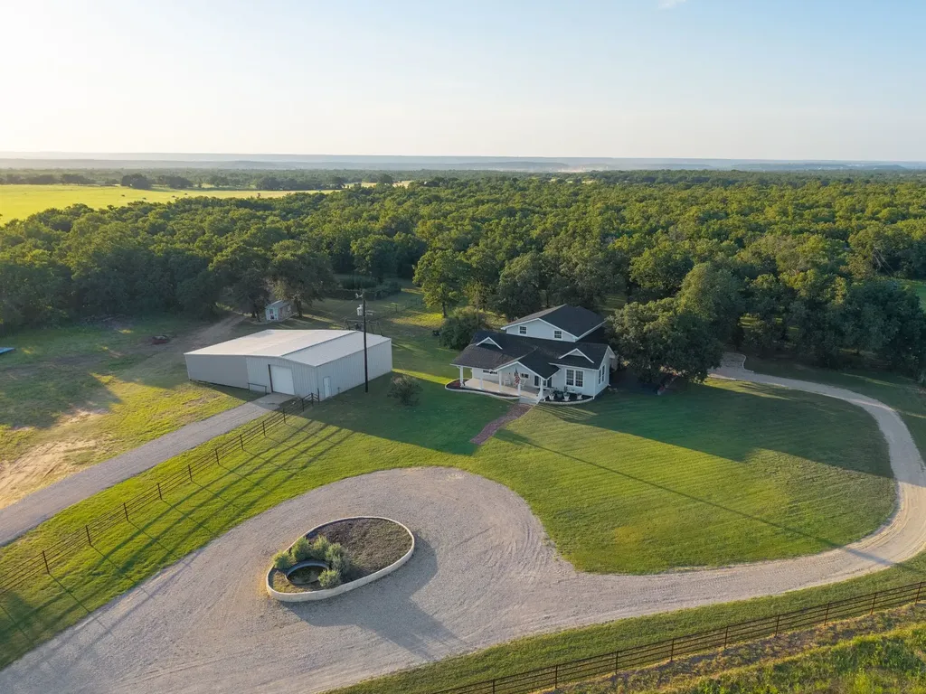 923 Natty Flat Road Lipan TX 76462