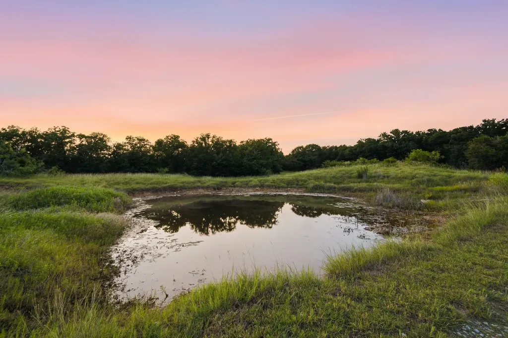923 Natty Flat Road Lipan TX 76462