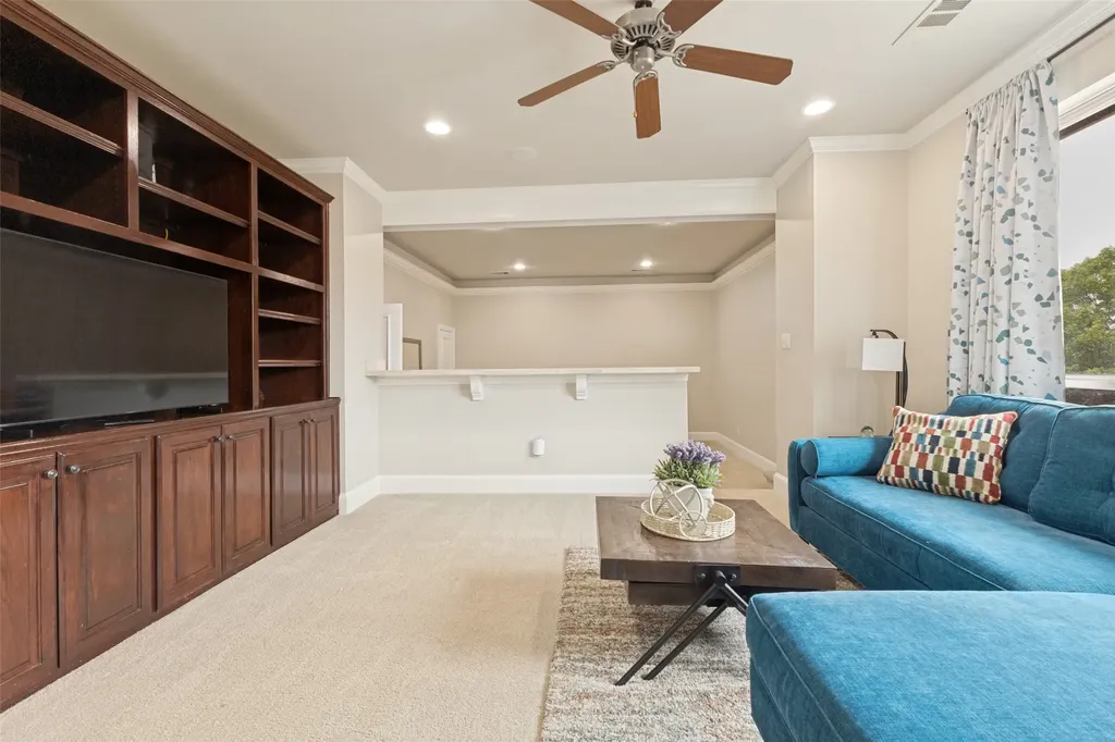 33 Lochleven Richardson TX 75082