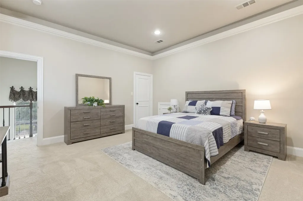 33 Lochleven Richardson TX 75082
