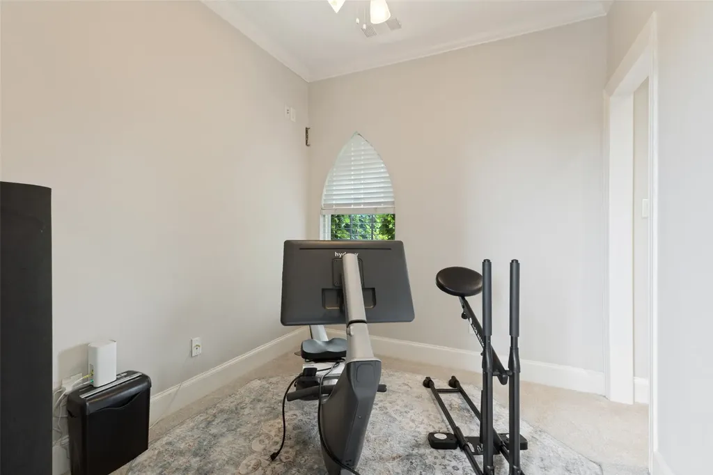 33 Lochleven Richardson TX 75082