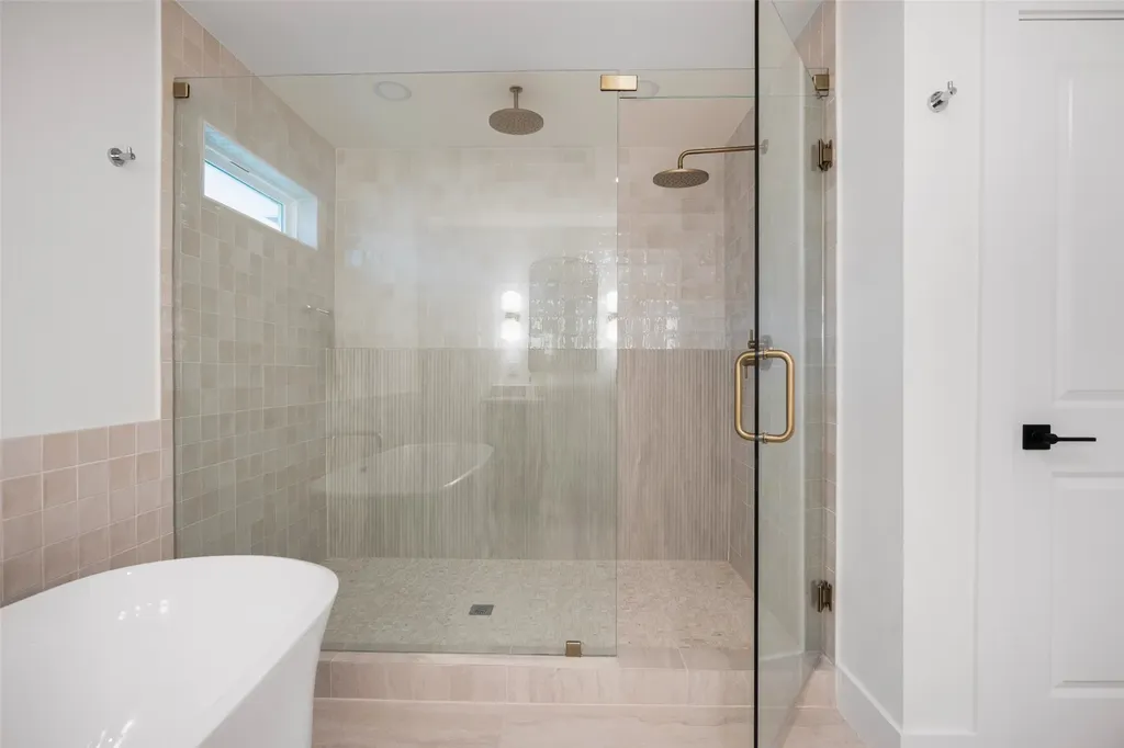 4565 Forest Bend Road Dallas TX 75244