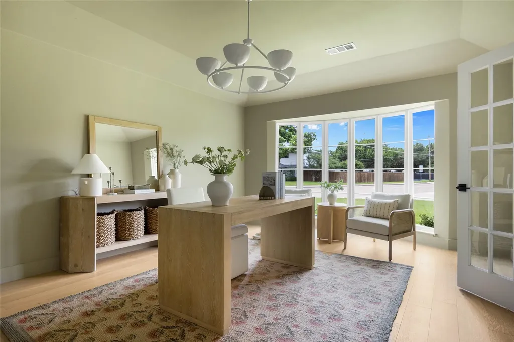4565 Forest Bend Road Dallas TX 75244
