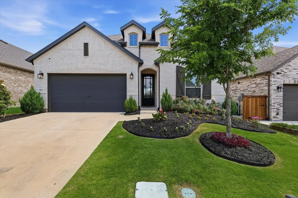 9521 Leisure Pace Lane Oak Point TX 75068