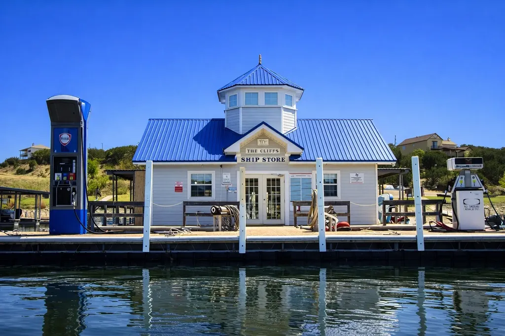 350 Castle Harbour Drive Graford TX 76449