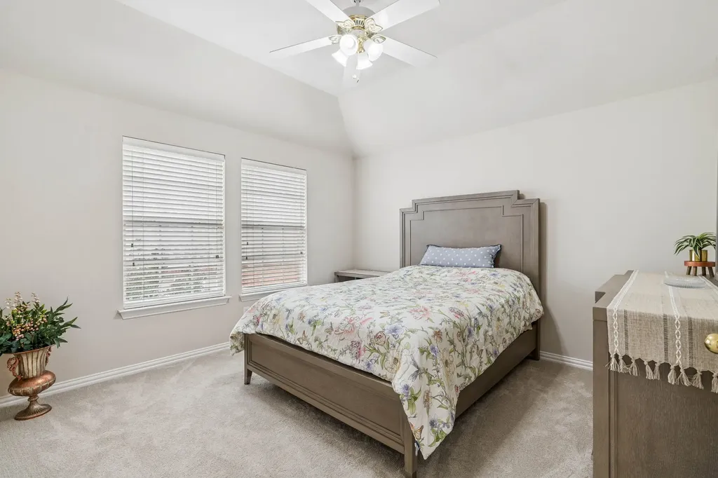 1649 Mcgee Lane Carrollton TX 75010
