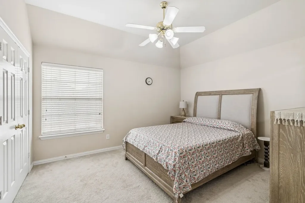 1649 Mcgee Lane Carrollton TX 75010