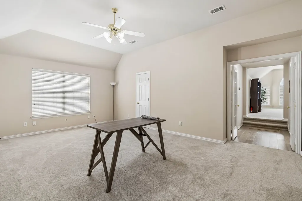 1649 Mcgee Lane Carrollton TX 75010