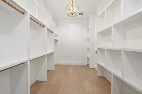 6055 Ellsworth Avenue Dallas TX 75206