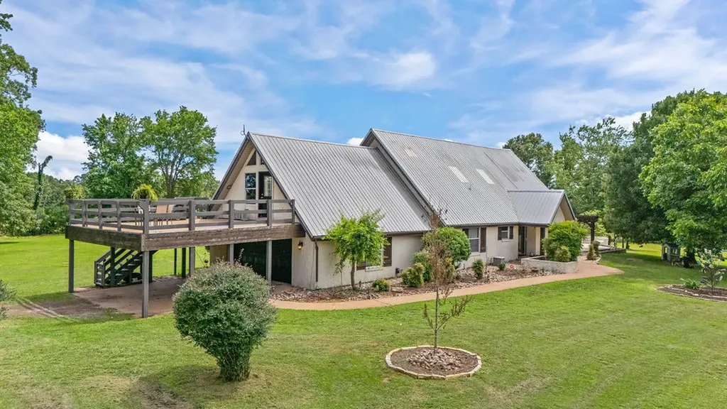 1122 County Road 3750 Hawkins TX 75765