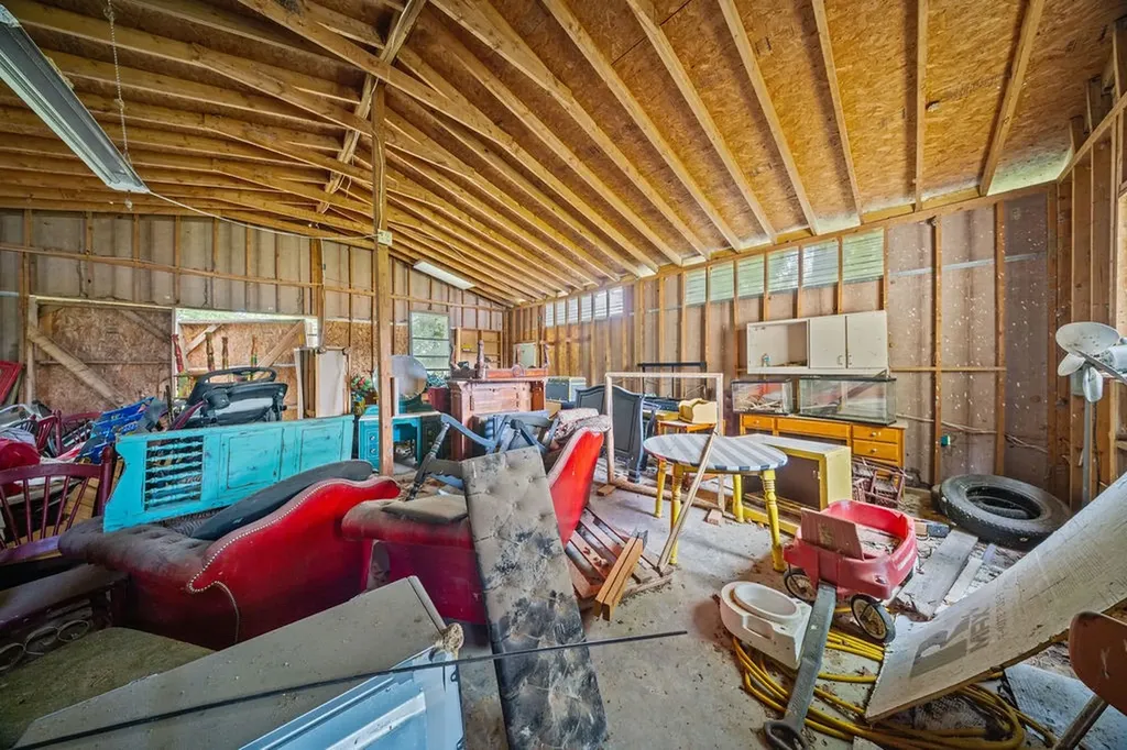 1122 County Road 3750 Hawkins TX 75765