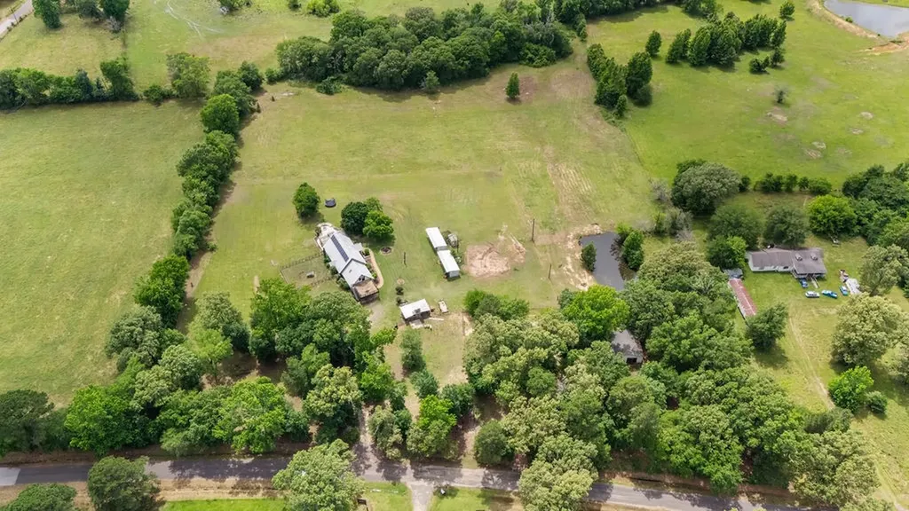 1122 County Road 3750 Hawkins TX 75765