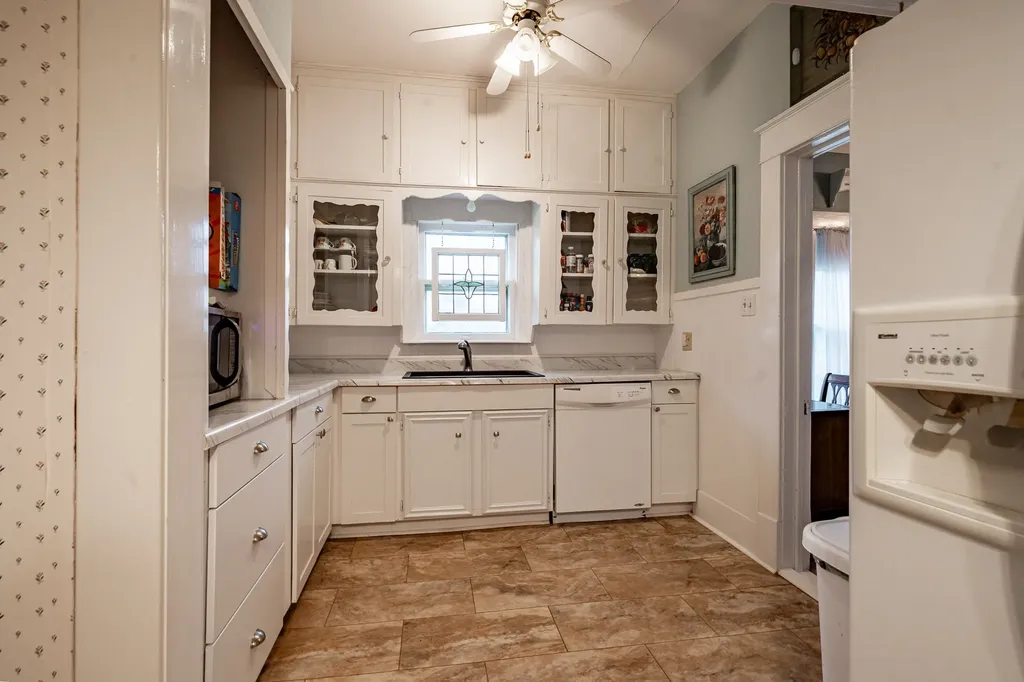 911 23rd Street Anson TX 79501