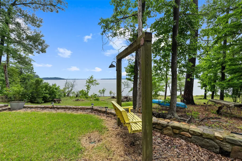 670 Redbud Drive Avinger TX 75630