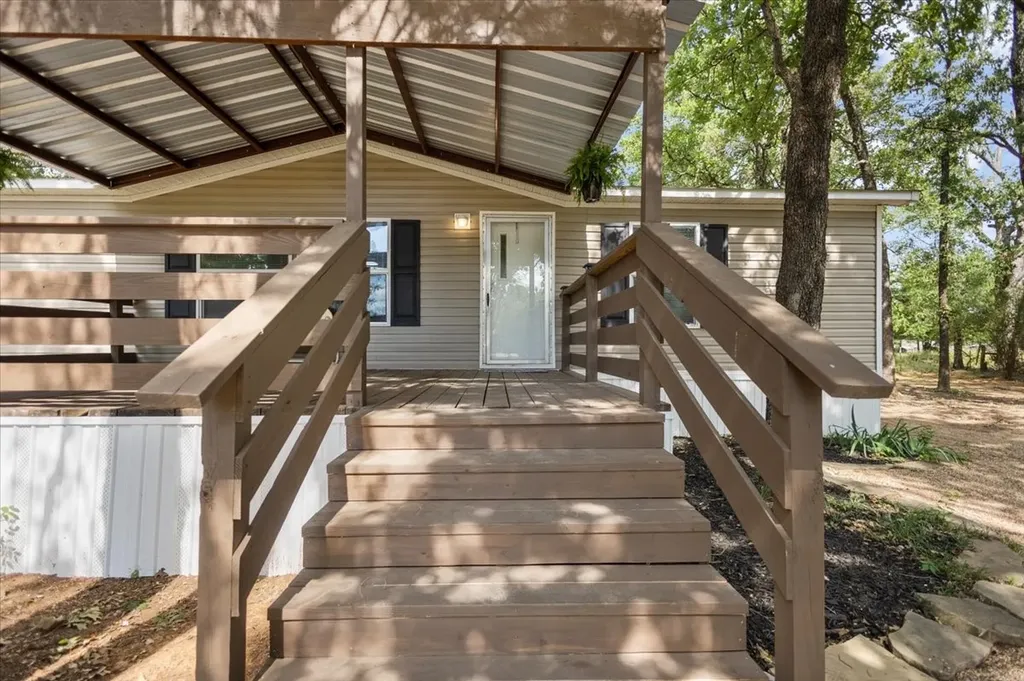118 Cedar Ridge Drive Eustace TX 75124