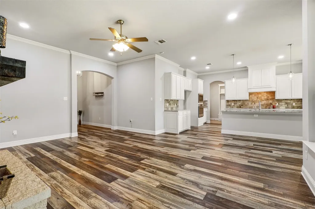 127 Preakness Drive Willow Park TX 76087