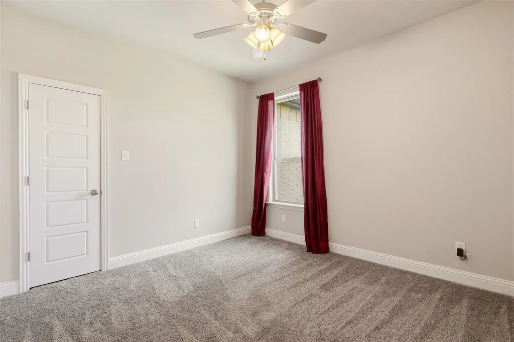 127 Preakness Drive Willow Park TX 76087