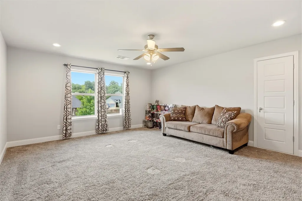 127 Preakness Drive Willow Park TX 76087