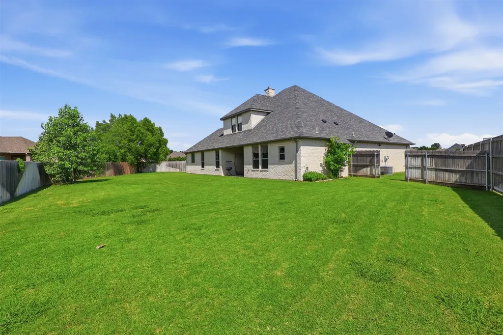 127 Preakness Drive Willow Park TX 76087