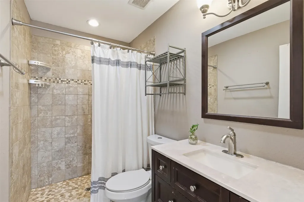 2313 Southway Denton TX 76207