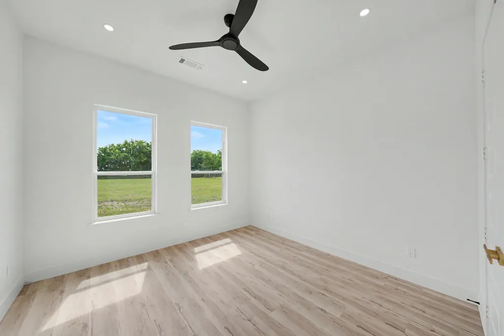 4318 County Road 1088 Celeste TX 75423