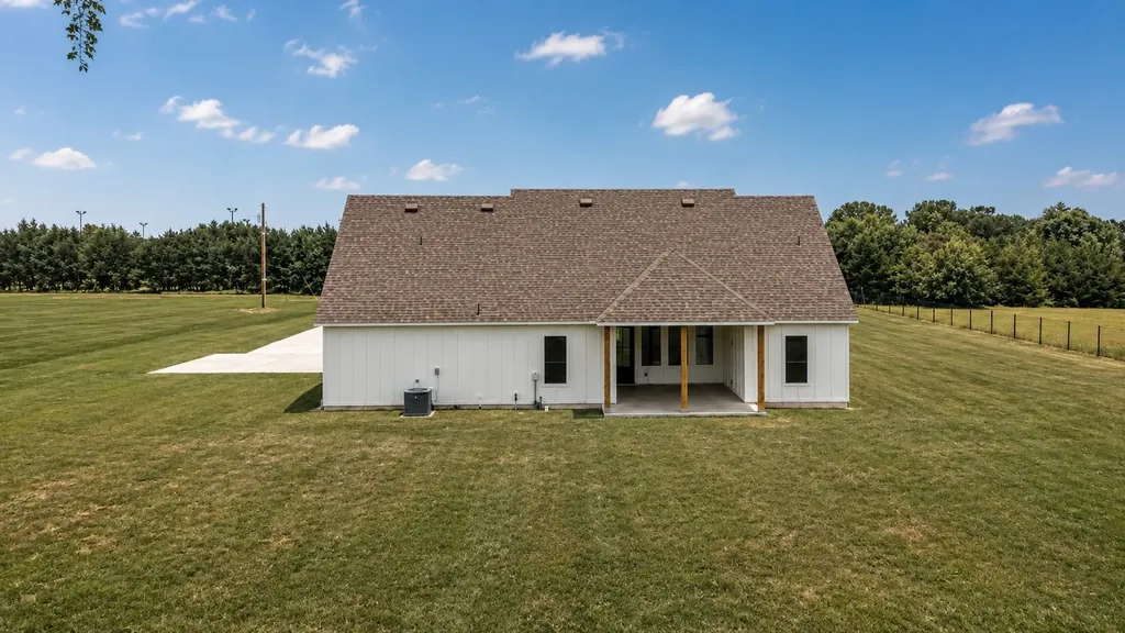 4318 County Road 1088 Celeste TX 75423