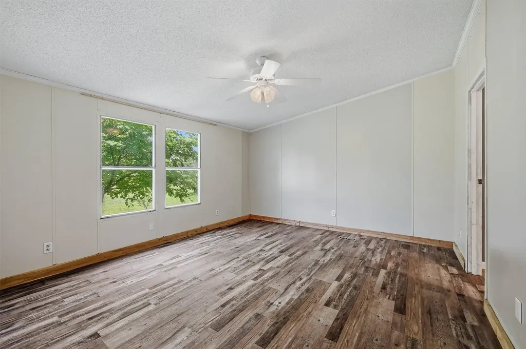 150 Gilbreath Road Sadler TX 76264