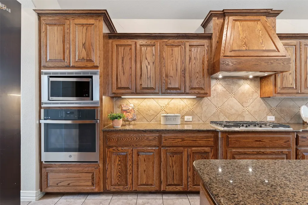 285 Talbot Lane Sunnyvale TX 75182