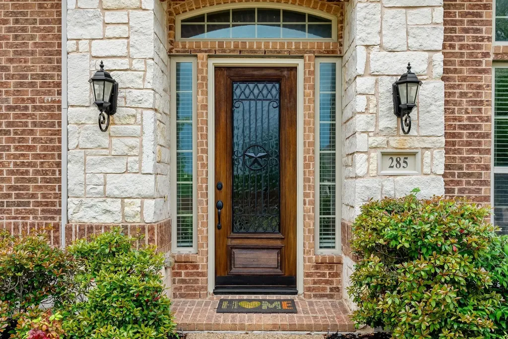 285 Talbot Lane Sunnyvale TX 75182