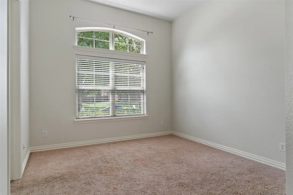 285 Talbot Lane Sunnyvale TX 75182