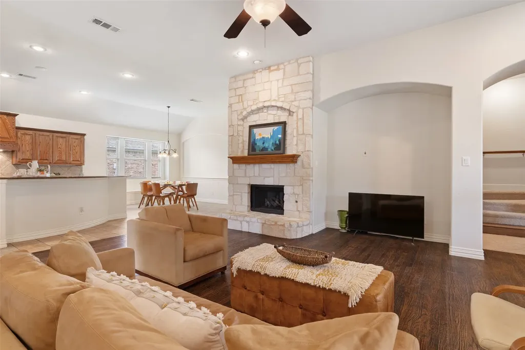 285 Talbot Lane Sunnyvale TX 75182