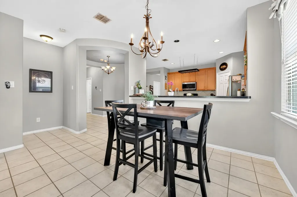 624 Montgomery Drive Lake Dallas TX 75065