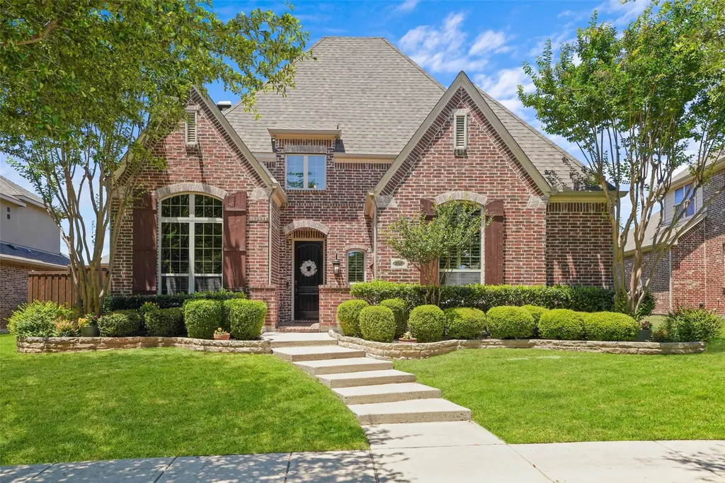 8747 Kelvington Drive Frisco TX 75035