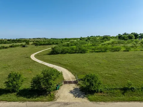 1227 Alexander Road Moody TX 76557