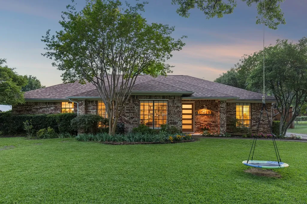 17429 Marianne Circle Dallas TX 75252