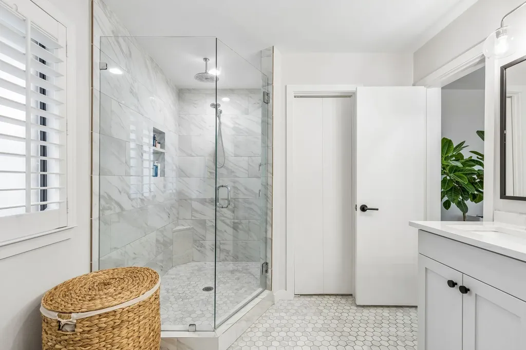 17429 Marianne Circle Dallas TX 75252