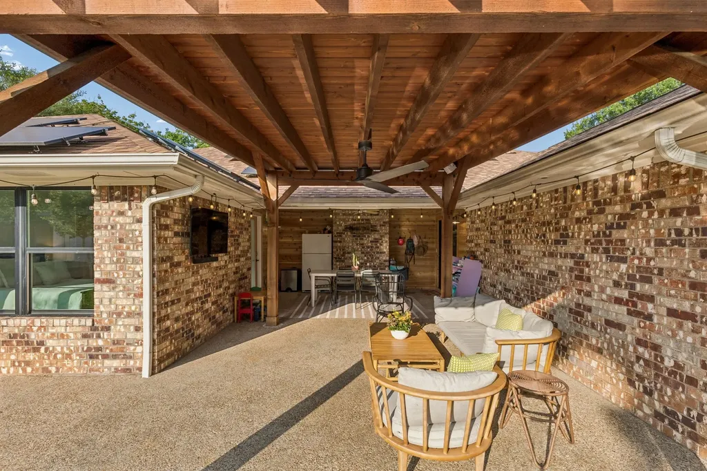 17429 Marianne Circle Dallas TX 75252